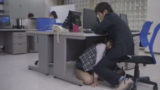Cưỡng hiếp em nhân viên thực tập trong văn phòng